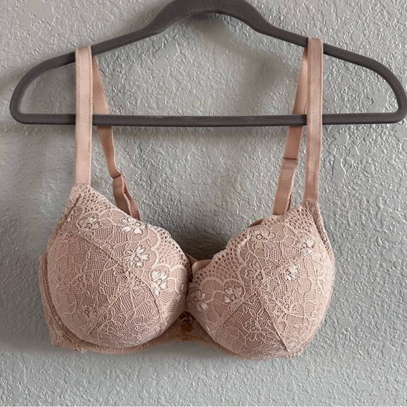 Torrid Nude Lace Push-Up Plunge Bra 40D Underwire Floral Lace - Picture 2 of 11